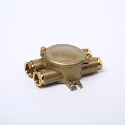 10A/16A Marine Brass Plug / Junction Box